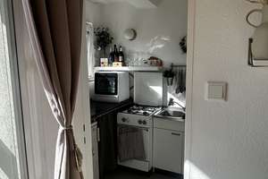 Lichtdurchflutete, möblierte 1- Zimmer Wohnung mit Balkon & Ausblick auf den Ringpark  – 97072 Altstadt, Würzburg – Vorschaubild 4