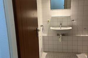 Freies 1-Zi.-Balkon-Apartment, ruhig, hell, grün !! – Die vollständige Adresse der Immobilie erhältst du vom Anbieter., 93053 Kasernenviertel, Regensburg – Vorschaubild 3
