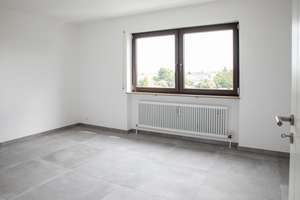Toplage  - Thon / 4-Zimmer-Wohnung mit Balkon – Die vollständige Adresse der Immobilie erhältst du vom Anbieter., 90425 Thon, Nürnberg – Vorschaubild 18