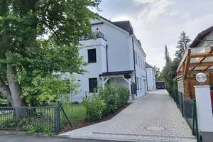 Exklusive, neuwertige 4-Zimmer-Wohnung mit EBK und Gartenmitbenutzung – Die vollständige Adresse der Immobilie erhältst du vom Anbieter., 80935 Lerchenau-Ost, München – Vorschaubild 2