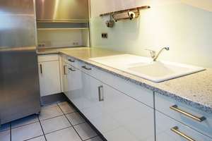 Klasse Dachgeschoss 3-Zimmer-Maisonette-Wohnung mit Aufzug und PKW-Platz – Ludwigstraße xx, 40229 Eller, Düsseldorf – Vorschaubild 6