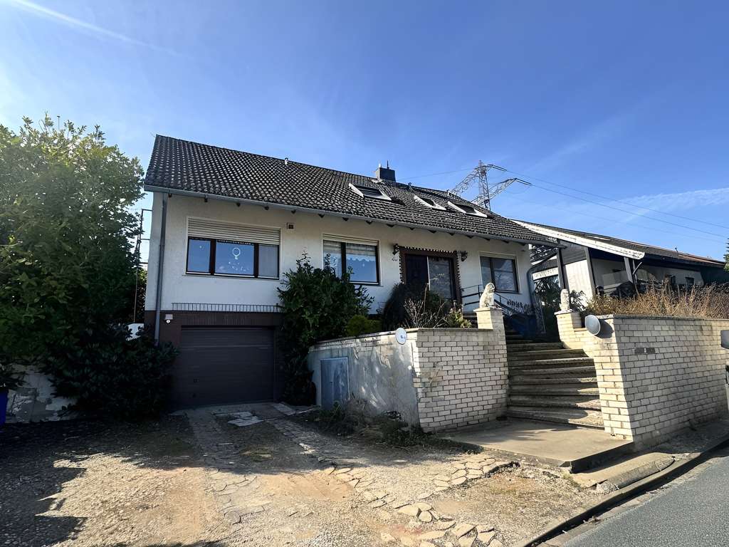 Immobilie in Alfeld (Leine) - Großzügig wohnen mit Wintergarten & Dachterrasse - zahlreiche Möglichkeiten - Bild 0