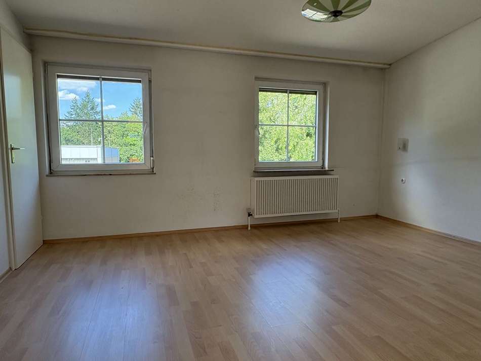 Zimmer OG mit Abstellraum