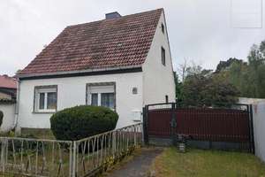 1.440 m² Grundstück – mit Altbau als Sanierungsprojekt oder Neubau