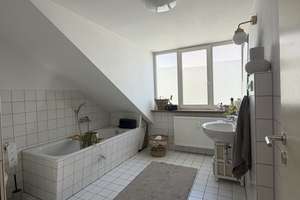 Moderne Dachgeschosswohnung mit Loft-Charakter – Nunnenbeckstraße 18, 90489 Wöhrd, Nürnberg – Vorschaubild 9