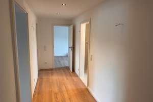 Kernsaniert I Galerie I teils 5m hohe Decken – Gleueler Straße 231, 50935 Lindenthal (Ortsteil), Köln – Vorschaubild 9