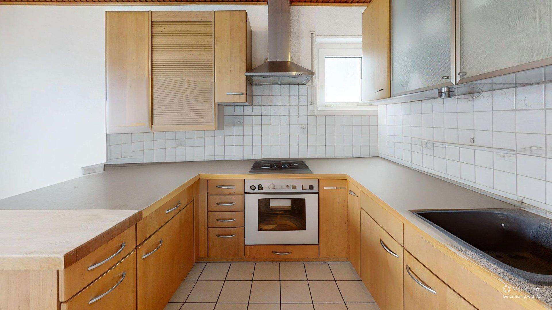 Immobilie in Steinwenden - Freistehendes Zweifamilienhaus mit großzügigem Platzangebot - Bild 1