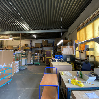 Attraktive Lager- und  Bürofläche in der Nähe der BAB 1