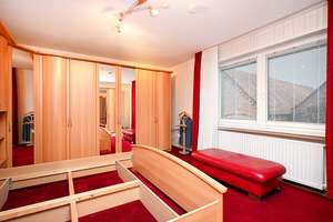 Hildesheim-Algermissen: Zweifamilienhaus mit Dachterrasse, auch für Kapitalanleger! – Die vollständige Adresse der Immobilie erhältst du vom Anbieter., 31191 Algermissen – Vorschaubild 8