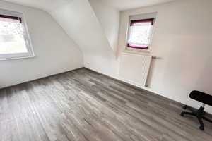 ***Reserviert*** MODERNISIERTES EINFAMILIENHAUS MIT GARAGE – Hohenlohekreis – Vorschaubild 20
