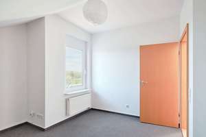 Einziehen & Wohlfühlen: Familientraum in Feldrandlage mit viel Platz, 2 Garagen & Panoramafernsicht! – Die vollständige Adresse der Immobilie erhältst du vom Anbieter., 70599 Plieningen (Ortsteil), Stuttgart – Vorschaubild 26