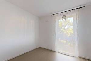 ** Moderne 2-Zimmer-Wohnung mit BALKON in Bonn ** – Pommernstr. 3b, 53119 Tannenbusch, Bonn – Vorschaubild 3