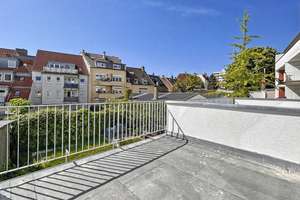 Kernsaniert, voll möbliert und zeitnah bezugsfertig - stilvolle Terrassenwohnung! – Die vollständige Adresse der Immobilie erhältst du vom Anbieter., 50737 Weidenpesch, Köln – Vorschaubild 1