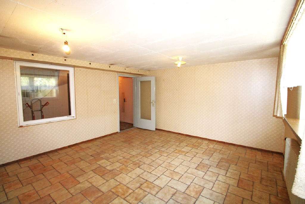 Immobilie in Fischach - Zweifamilienhaus mit viel Potential in begehrter Lage Fischachs - Bild 0