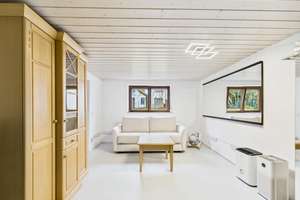 Property thumbnail 9