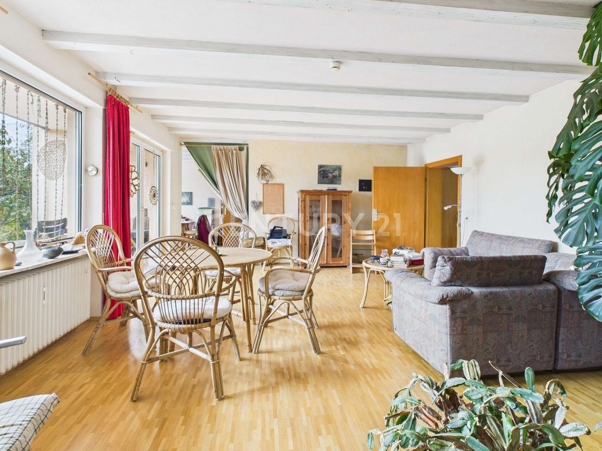 Immobilie in Lautertal - Naturverbundenes großes Familienhaus - Bild 2