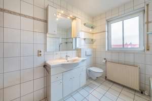 *COUNTRY HOME WITH XL CARPORT* Ideal for vehicle - Modern living with granny flat – Die vollständige Adresse der Immobilie erhältst du vom Anbieter., 55278 Köngernheim – Vorschaubild 20