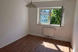 Renovierte 2-Zimmer-Wohnung nähe Stadtzentrum – Brauerstr. 32, 46236 Stadtmitte, Bottrop – Vorschaubild 2