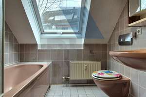 Solide Kapitalanlage oder Ihr neues Zuhause? Dieses Haus kann beides! – Die vollständige Adresse der Immobilie erhältst du vom Anbieter., 71229 Leonberg – Vorschaubild 22