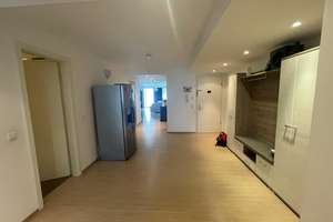 Schöne, großzügige 3 Zimmer Wohnung (Nachtspeicherheizung) – Kaiserallee 121, 76185 Mühlburg, Karlsruhe – Vorschaubild 1