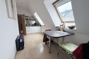 Historisches Juwel unter Reet: Modernisiertes Generationenhaus in Bremen-Rekum – Die vollständige Adresse der Immobilie erhältst du vom Anbieter., 28777 Farge, Bremen – Vorschaubild 14