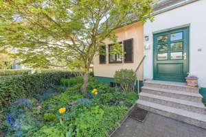 Vintage-Villachen mit riesiger Garage, Autogrube, großer Südterrasse und großem Garten – Die vollständige Adresse der Immobilie erhältst du vom Anbieter., 64342 Seeheim-Jugenheim – Vorschaubild 3