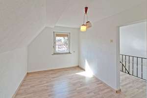 Natur im Blick! Wohnhaus mit Potenzial – Die vollständige Adresse der Immobilie erhältst du vom Anbieter., 96369 Weißenbrunn – Vorschaubild 16