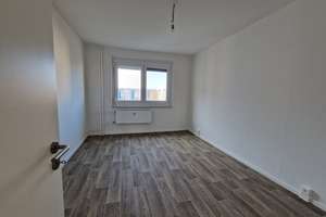 ***Ab 20.06.2026***Hier passt das Leben rein: 3 Zimmer, Balkon, Wanne – frisch renoviert*** – Deiwitzweg 44, 4207 Lausen-Grünau, Leipzig – Vorschaubild 3
