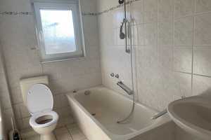 Wohnhaus in ruhiger Lage - Ideal für handwerklich Begeisterte – Hausen ob Verena, Tuttlingen (Kreis), 78595 Tuttlingen (Kreis) – Vorschaubild 6