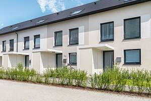Hochwertig Modernisiertes Reihenhaus - Sofort Bezugsfertig – Die vollständige Adresse der Immobilie erhältst du vom Anbieter., 38640 Goslar – Vorschaubild 1