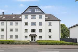 Baujahr ca. 2002: Zentral gelegene 2-Zimmer-Wohnung mit Balkon und Aufzug nähe Dortmunder Ruhrallee