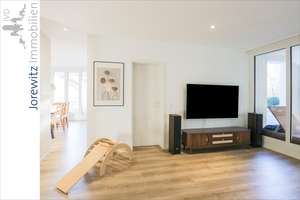 Bielefeld-Hoberge - Top-Lage am Wald: 3 Zimmer-Wohnung mit drei Balkonen und Loggia – 33619 Dornberg, Bielefeld – Vorschaubild 12