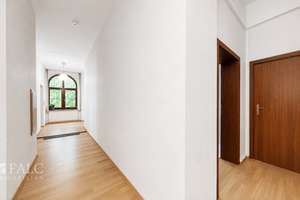 Großzügige 130 m² Erdgeschosswohnung in zentraler Lage von Düsseldorf-Pempelfort – 40211 Pempelfort, Düsseldorf – Vorschaubild 3