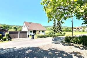 Gepflegtes Einfamilienhaus mit Terrasse, Doppelgarage und 700 M² wunderschönem Grundstück in Vacha-O – Die vollständige Adresse der Immobilie erhältst du vom Anbieter., 36404 Vacha – Vorschaubild 25