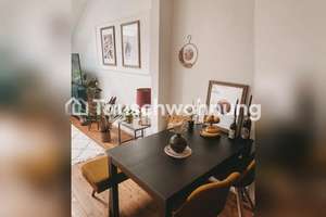 Tauschwohnung: Charmante Altbauwohnung in Pempelfort