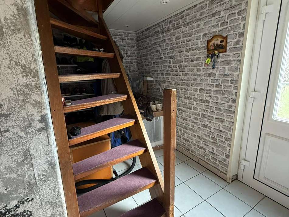 Haltern Neu 25 Treppe zum DG