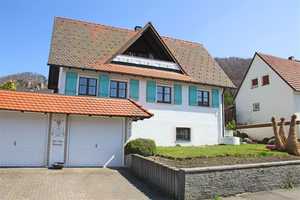 Gepflegtes und idyllisches Wohnhaus im rustikalen Stil – Zollernalbkreis – Vorschaubild 2