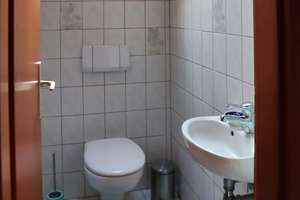 Wohnhaus mit Einliegerwohnung, Garage und Scheune in ruhiger Lage und ländlicher Umgebung. – Die vollständige Adresse der Immobilie erhältst du vom Anbieter., 75389 Neuweiler – Vorschaubild 18
