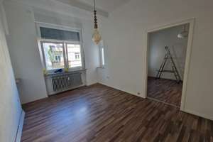 Ideal für Singles: 2-ZKB-Wohnung mit Einbauküche – Uhlandstr. 22a, 68167 Neckarstadt-Ost/Wohlgelegen, Mannheim – Vorschaubild 4