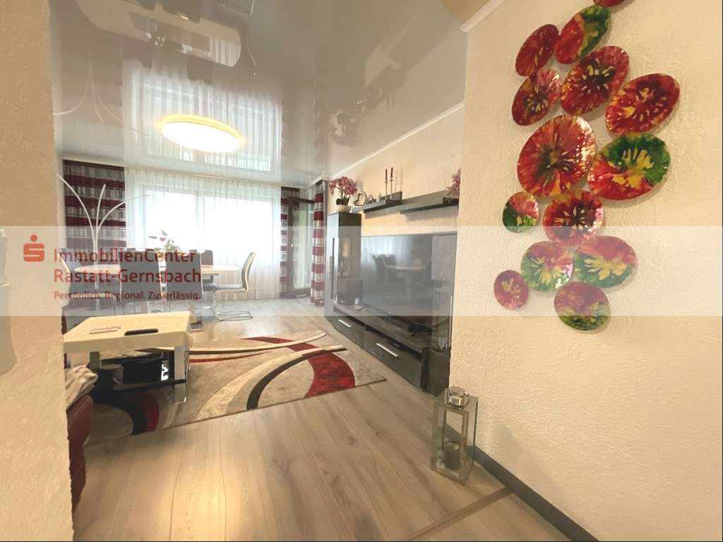 Immobilie in Rheinmünster - Gepflegte 3,5-Zimmer-ETW mit Loggia, Garage und Stellplatz in Rheinmünster-Greffern
 - Bild 3