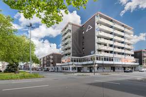 Wilhelmshaven: Zentrale 3-Zimmer-Wohnung mit Balkon, Aufzug und Keller in Heppens! – Die vollständige Adresse der Immobilie erhältst du vom Anbieter., 26384 Heppens, Wilhelmshaven – Vorschaubild 2