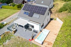 Stilvoll leben in Sundern – modernes Traumhaus mit Garten & Wohlfühlfaktor – Die vollständige Adresse der Immobilie erhältst du vom Anbieter., 59846 Sundern (Sauerland) – Vorschaubild 35