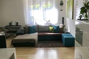 Exklusive, neuwertige Erdgeschosswohnung; 4 Zimmern; Terrasse/Garten; Keller; Tiefgarage; EBK