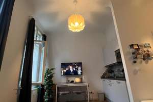 Voll möblierte 1-Zimmer-Wohnung im Herzen von Friedrichshain – Fahrstuhl, Parkett, TV, Gemeinschafts – Frankfurter Allee 84, 10247 Friedrichshain, Berlin – Vorschaubild 11