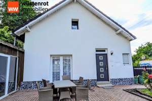 Komplett modernisierte Doppelhaushälfte mit Einbauküche in Gelsenkirchen
