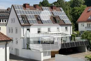 Dieses Haus fällt aus der Reihe – Die vollständige Adresse der Immobilie erhältst du vom Anbieter., 87437 Augarten/Seggers, Kempten (Allgäu) – Vorschaubild 1