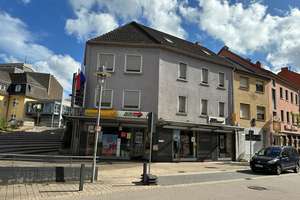 Dillingen, Renditeobjekt, Mehrfamilien- und Geschäftshaus im Zentrum – Die vollständige Adresse der Immobilie erhältst du vom Anbieter., 66763 Dillingen/Saar – Vorschaubild 1