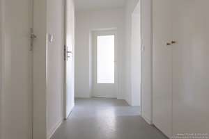 Selbst einziehen oder vermieten? Zentrale 3-Zimmer-Wohnung mit Loggia in Brackwede – Die vollständige Adresse der Immobilie erhältst du vom Anbieter., 33647 Brackwede, Bielefeld – Vorschaubild 7