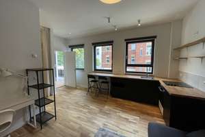 Möblierte 1-Raum-Wohnung mit EBK und Waschmaschine