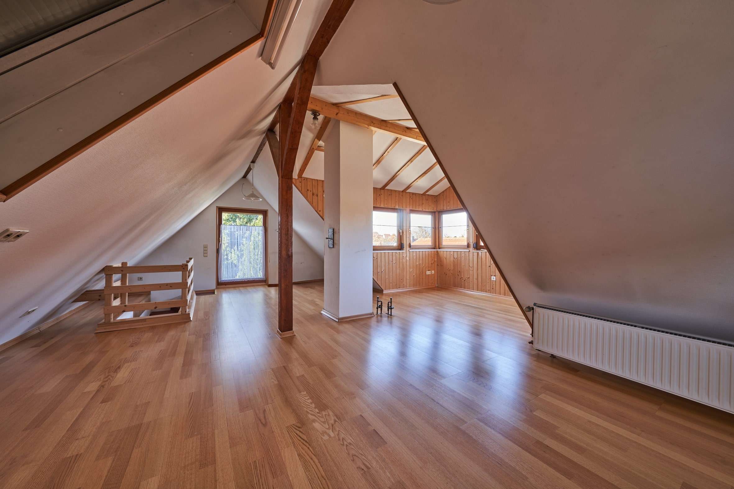 Immobilie in Balingen - Wohnhaus mit tollem Garten in ruhiger Lage - Bild 1